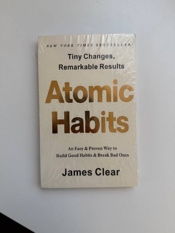 Книга Atomic Habits James Clear