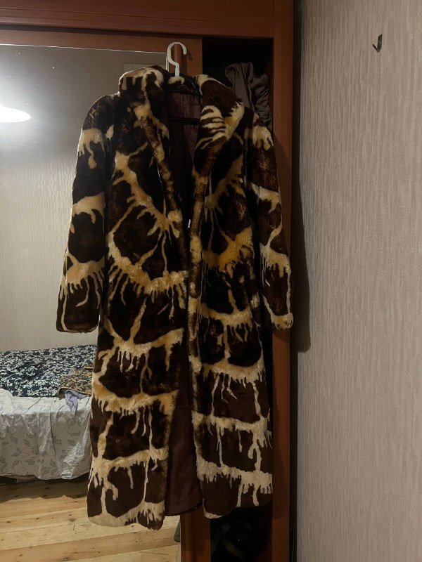 винтажная шуба из мутона