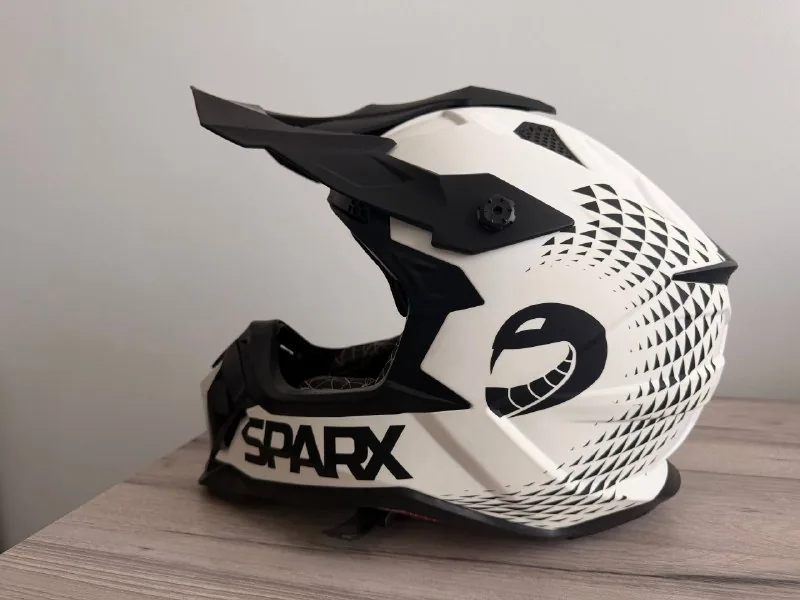 Мотошлем SPARX Raptor 1