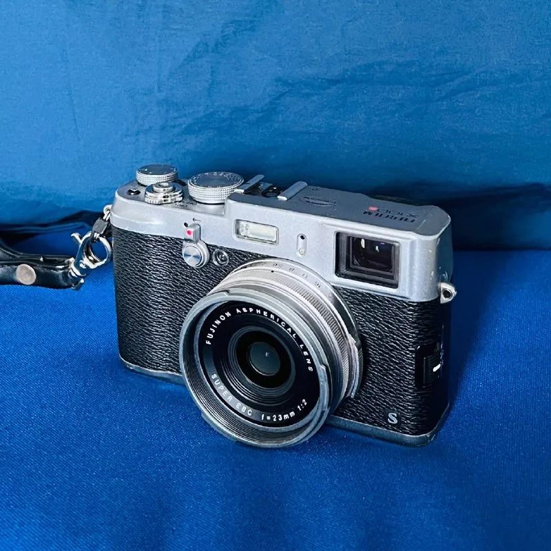 Fujifilm X100S camera 1