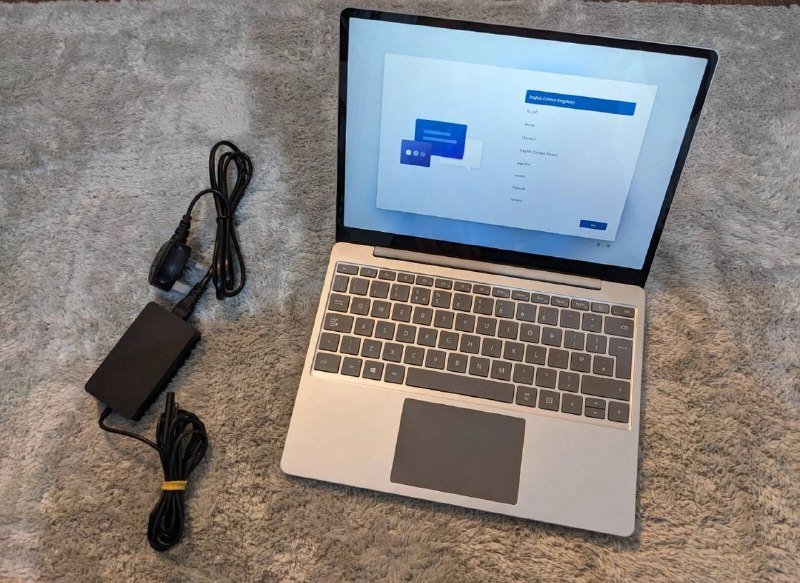 Ноутбук Microsoft Surface Laptop Go