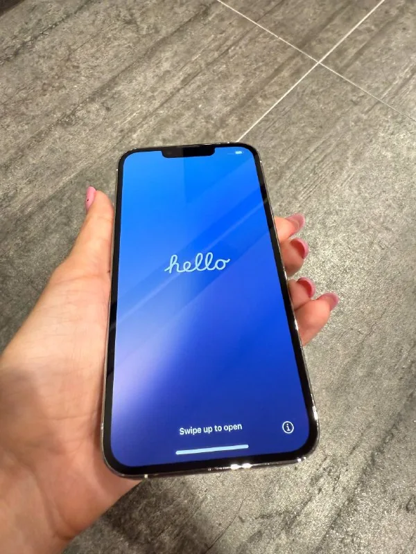 iPhone 13 Pro 1