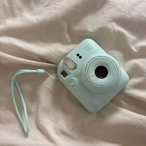 Фотоаппарат Fujifilm Instax Mini 12, оригинальный чехол