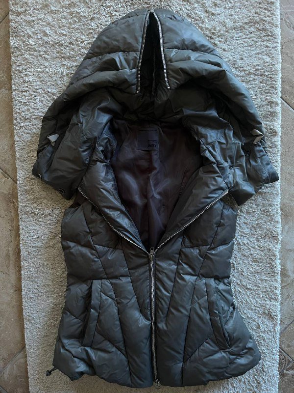 Жилет JNBY с капюшоном XS-S