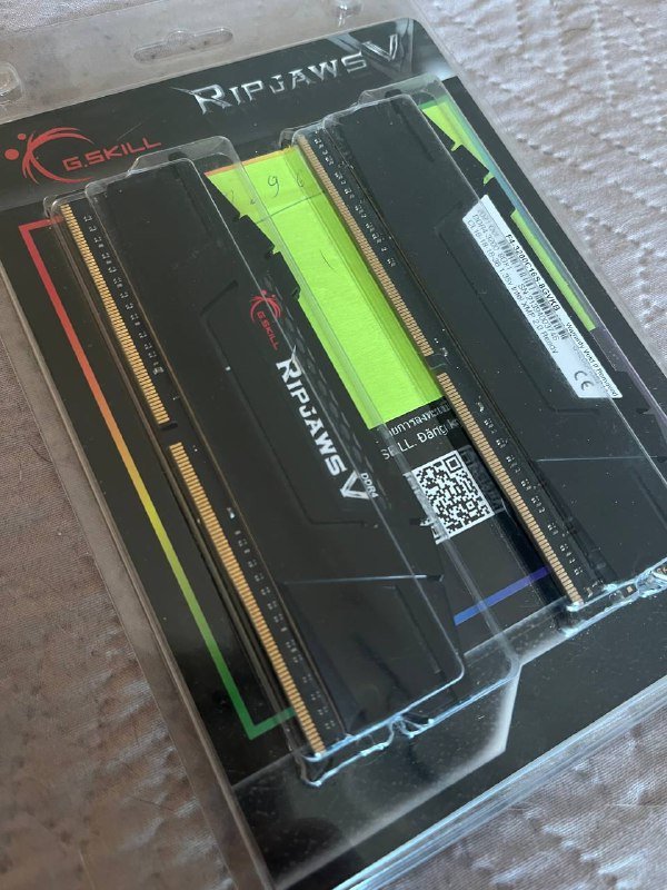 Оперативная память Patriot Viper 4 DDR4 16GB и G.SKILL Ripjaws V 16GB 2