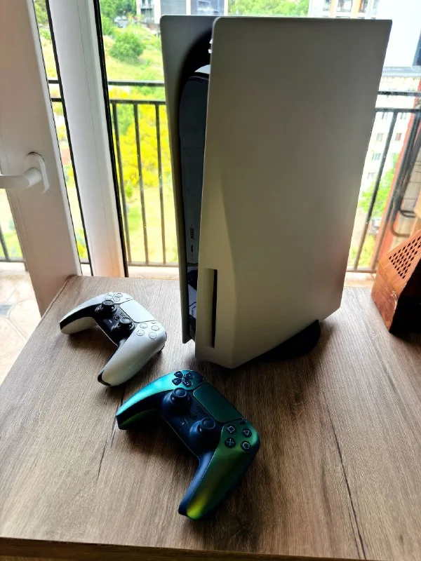 PS5 PlayStation 5, геймпад 1