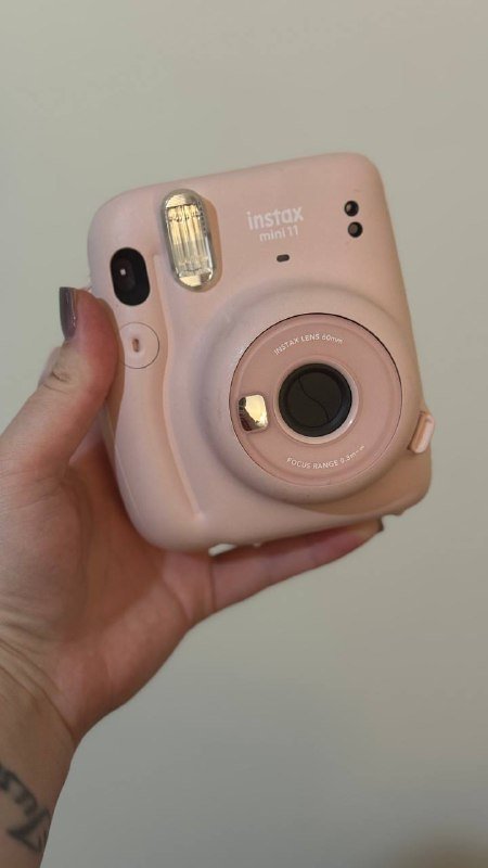 Fujifilm Instax mini 11 фотоаппарат розового цвета