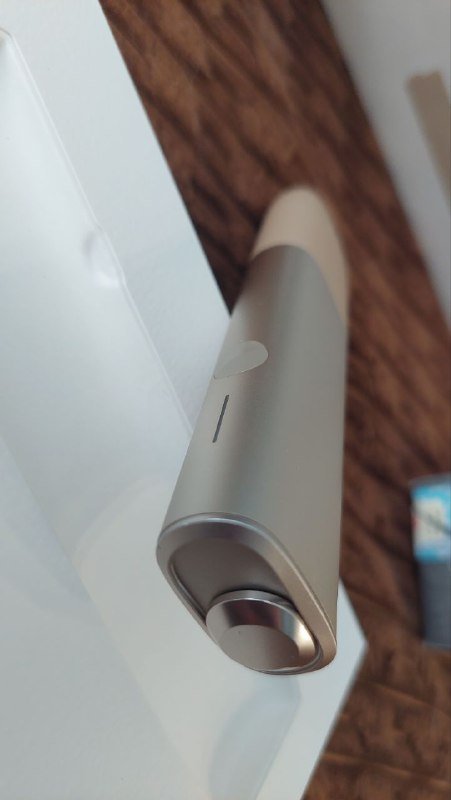 IQOS ILUMA ONE электронное устройство для нагрева