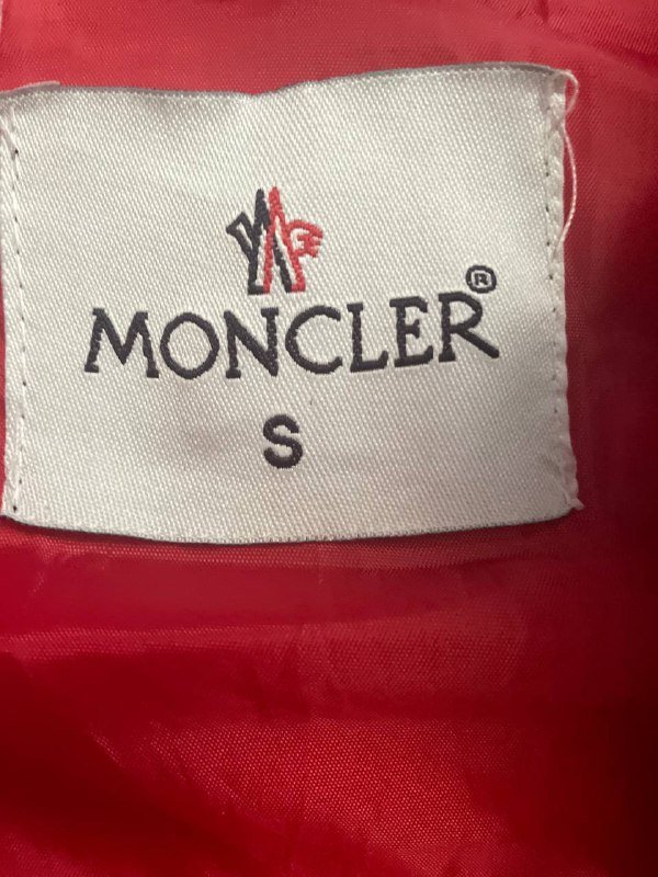Жилет Moncler красный размер S 2