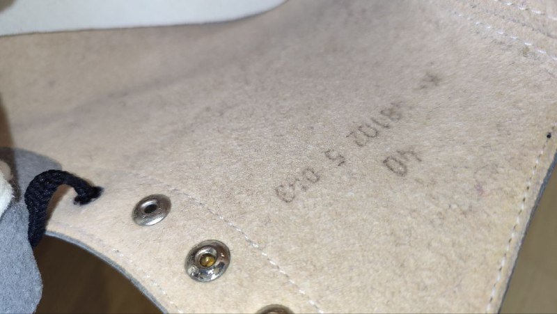 Женские фигурные коньки 38-39 размер 3