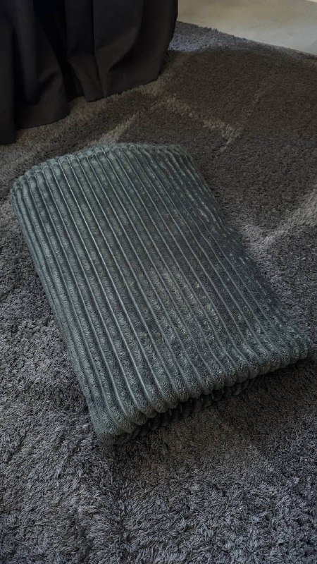 подставка деревянная, стаканы, коврик, ваза, кольцевая лампа, коврик для йоги, роллер, массажный мяч, дарсонваль, пледы, покрывало 8