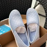 Платье, туфли Clarks, кеды Dolce Vita 2