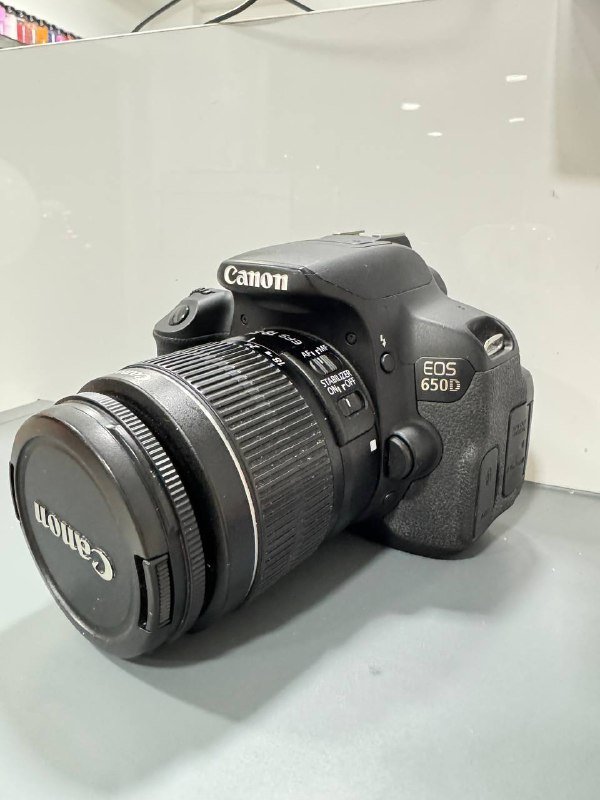 Фотоаппарат Canon EOS 650D