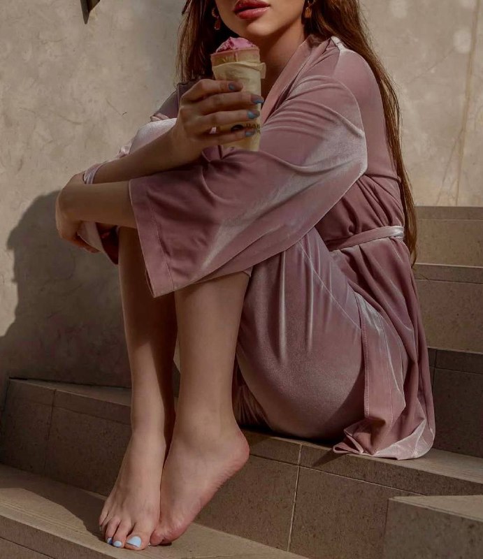 Платья, костюмы, пальто женское 4