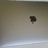 Apple MacBook Pro A1989 4