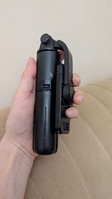 Сэлфи-палка с треногой и Bluetooth кнопкой 2