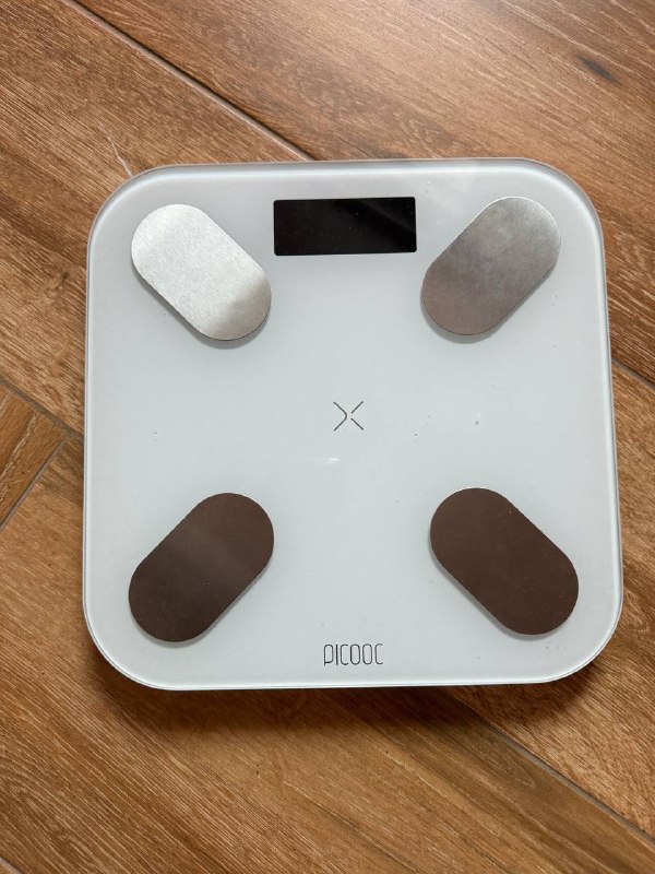 Весы picooc mini U, Вафельница Franco, Наушники Sony, Подставка для ноутбука, Фен Xiaomi Mi, Небулайзер Omron