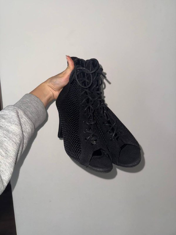 Женские черные ботильоны размер 36 3