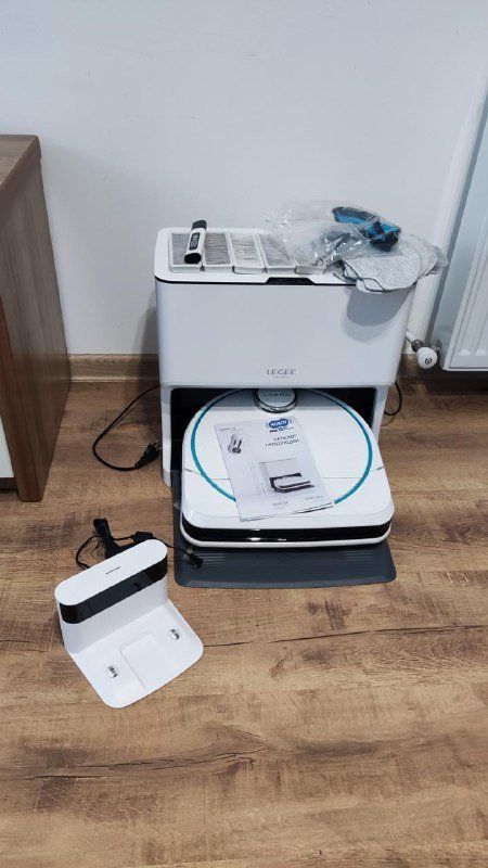 Робот-пылесос Hobot LEGEE-D8 со станцией самоочистки 3