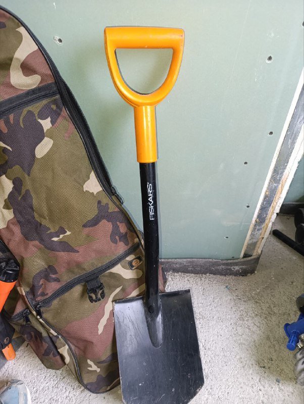 Металлоискатель Garret AT max, пинпоинтер, рюкзак, лопата Fiskars 10