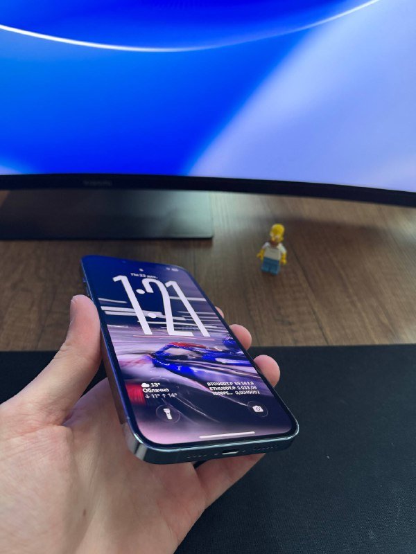 iPhone 13 Pro Max Sierra Blue 256 GB с аксессуарами 6