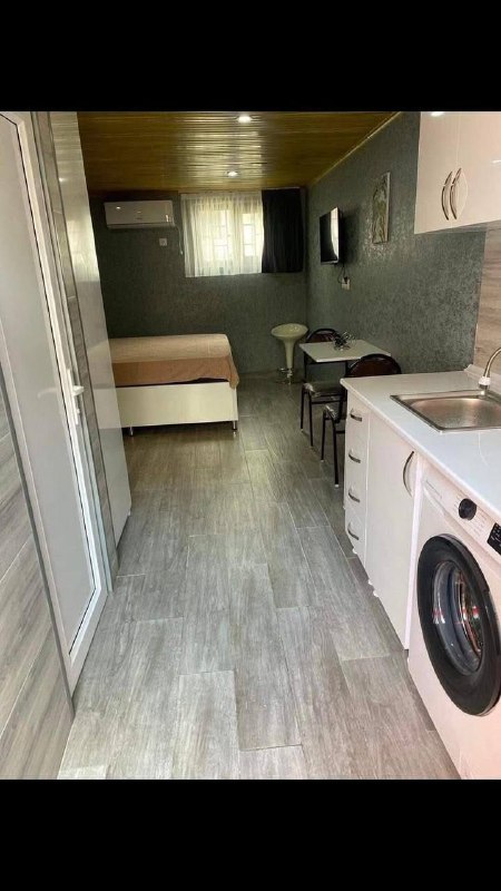 Квартира в аренду с мебелью и бытовой техникой в Батуми