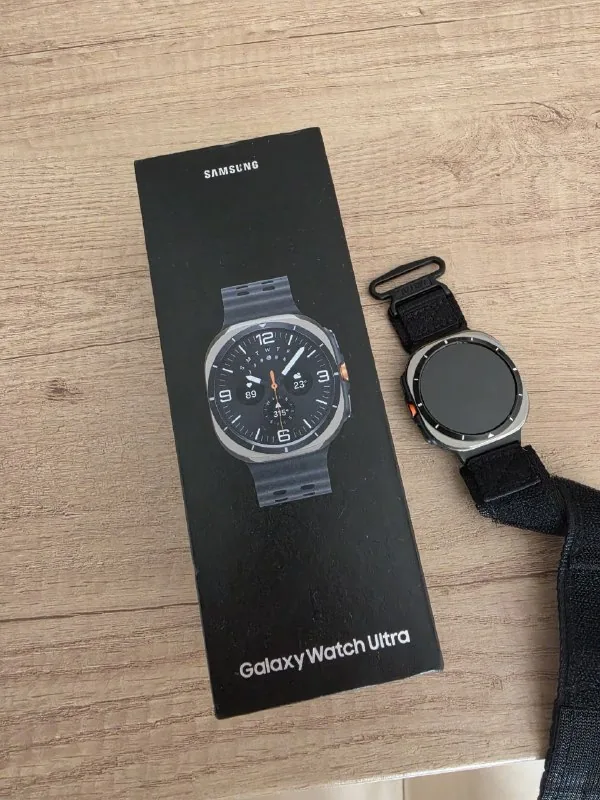 Samsung Galaxy Watch Ultra 1