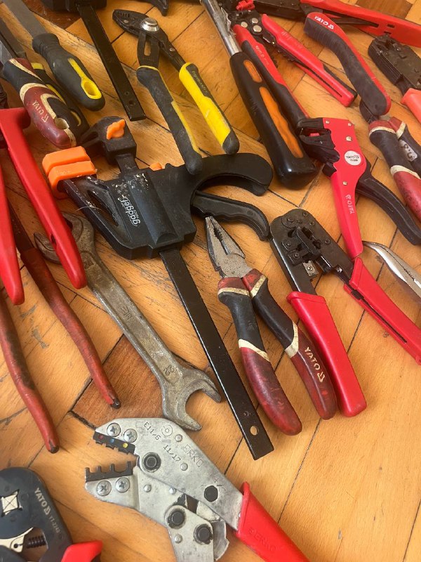 Чемодан с инструментом 2