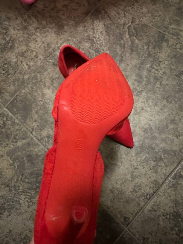 Красные женские туфли размер 39 3