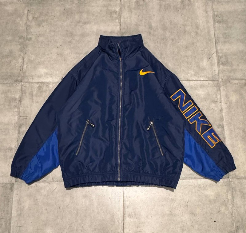 Винтажная куртка Nike