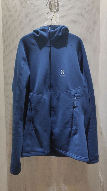 Пуховик Napapijri, Софтшел haglofs, Пуховик Uniqlo, Рубашка polo ralph lauren, Термокофта Montane, Дождевик the north face, Перчатки helly hansen, Куртка the north face 2