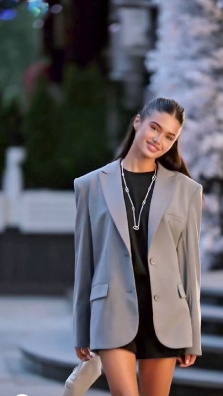 Пиджак мужской оверсайз, кофта свитшот, рубашка Uniqlo, юбка плиссированная, мокасины туфли 4