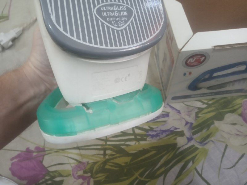 Утюг Tefal с коробкой 2