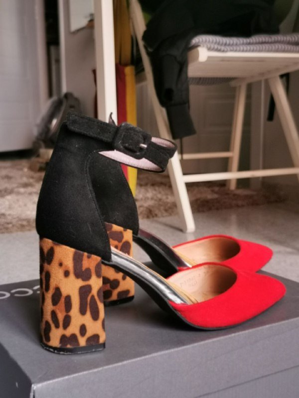 Туфли размер 37-38 каблук 8 см 2