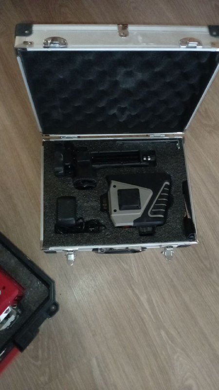 Лазерный уровень CROWN CT44088M