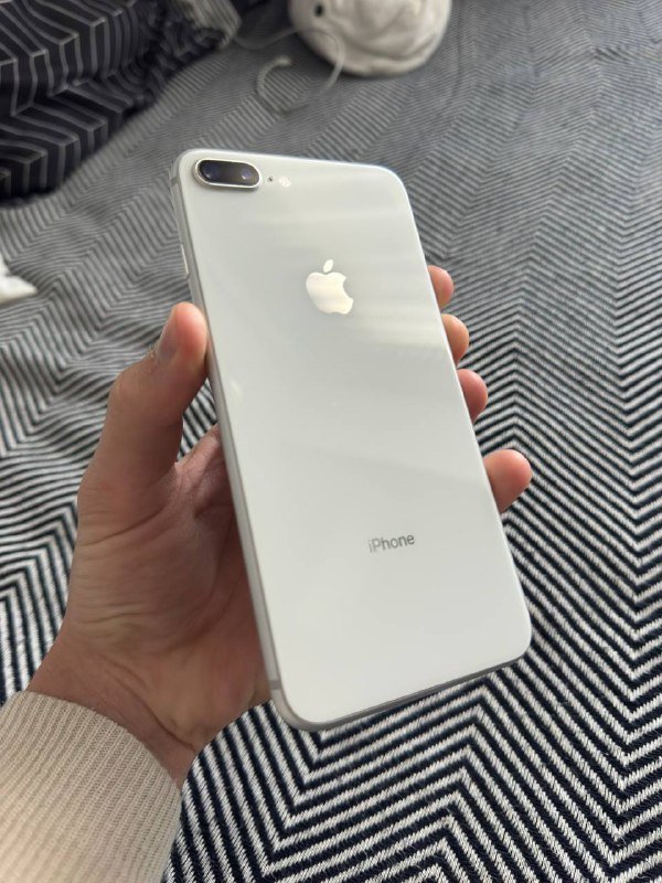 iPhone 8 Plus 64GB серебристый 2