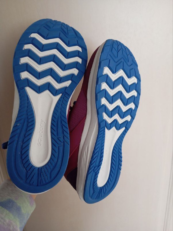 Кроссовки Saucony женские новые 38/39 2