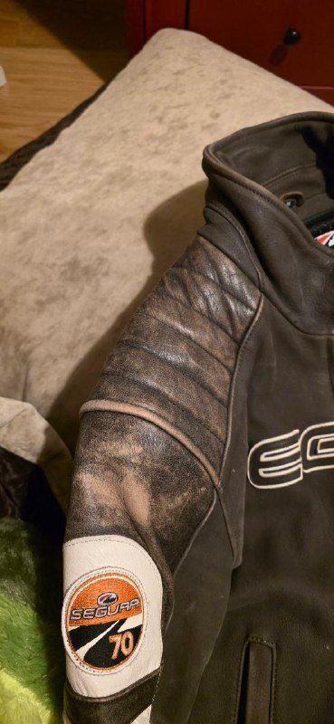 Кожаная мотокуртка Segura 4