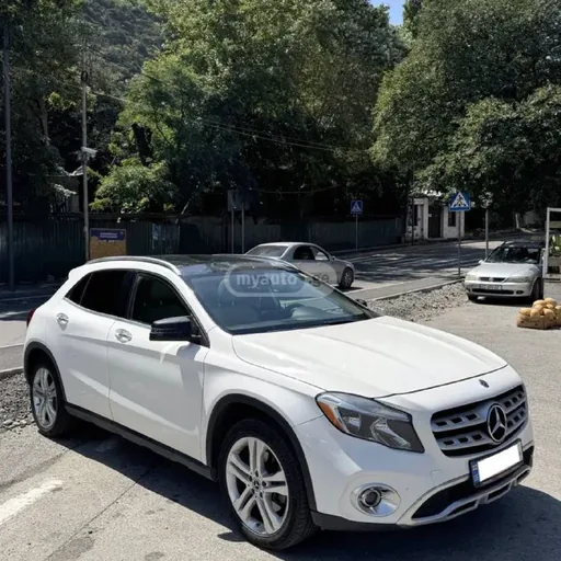Mercedes-Benz GLA 250 2018