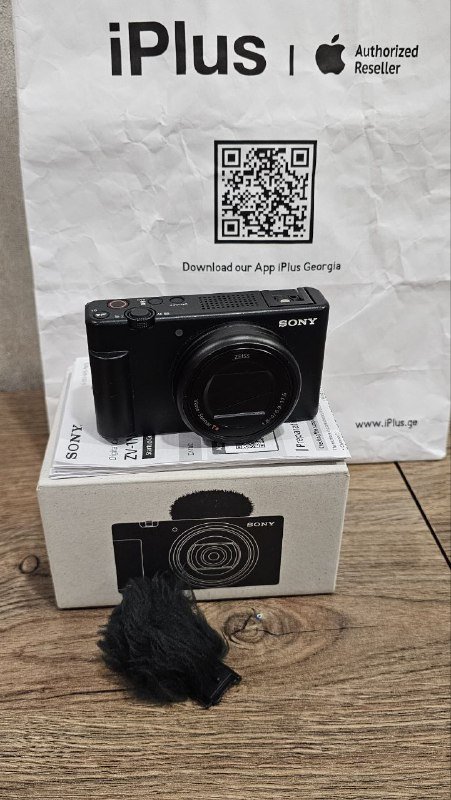 Фотоаппарат Sony с картами памяти 4