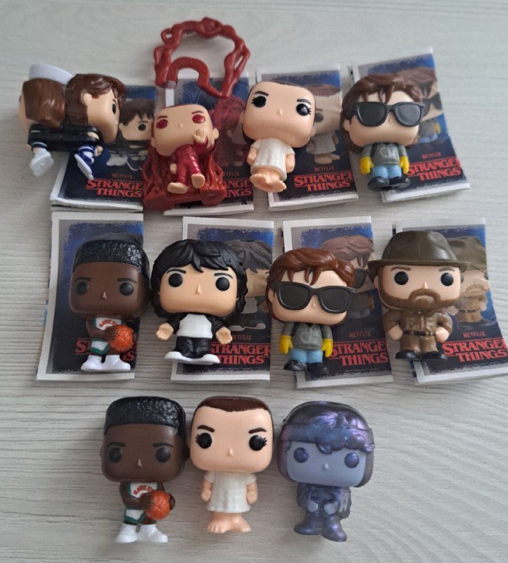 Kinder Joy Stranger Things фигурка