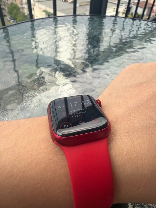 Apple Watch Series 7 41 мм алюминий Product Red 2