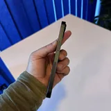 iPhone 13 4