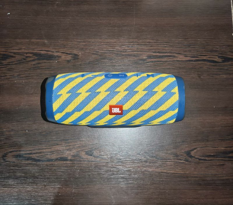 Bluetooth-колонка JBL Charge 3