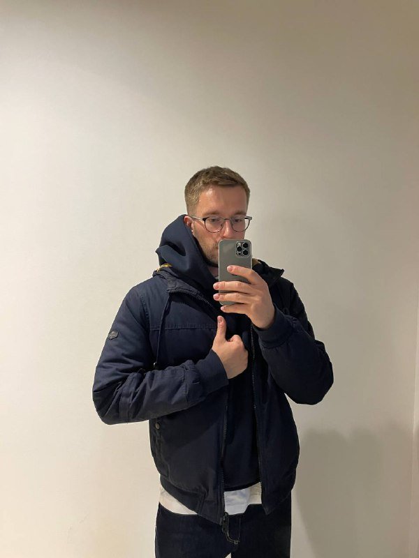 Мужская куртка BERSHKA демисезонная