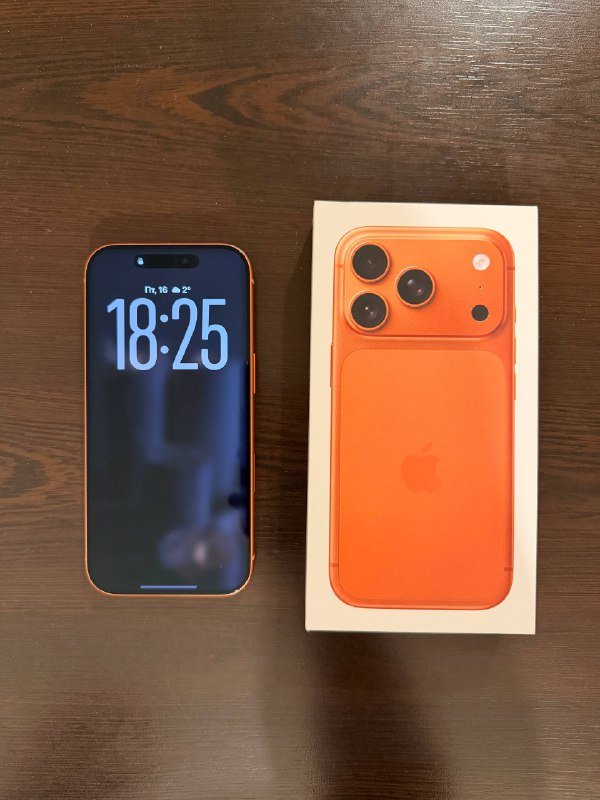 iPhone 17 Pro 256 ГБ Cosmic Orange с SIM и eSIM 1