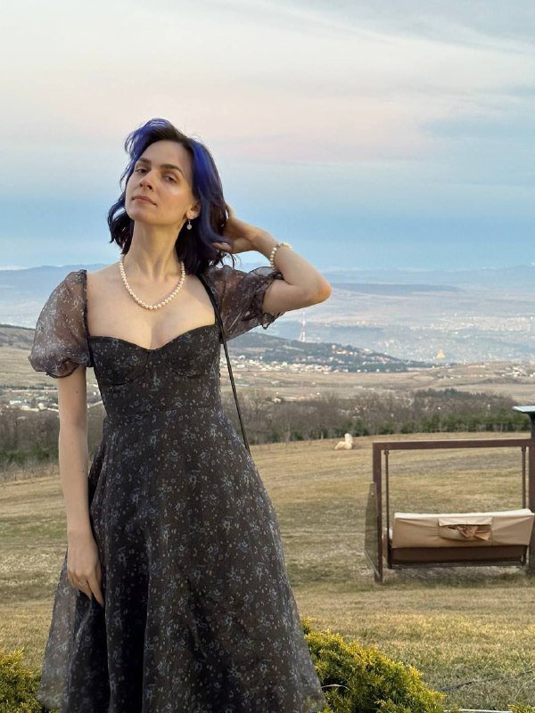 Платье Lichi XS пышное с подъюбником 2