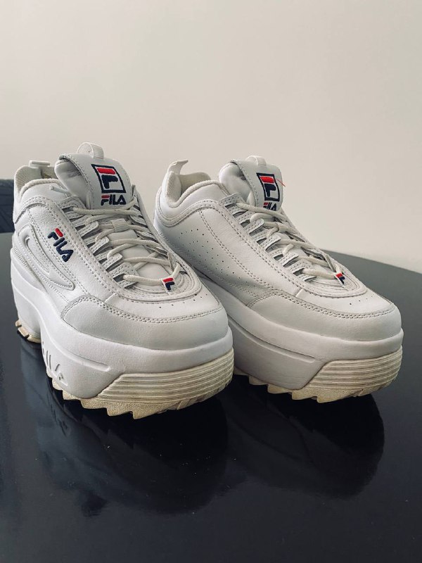 Женские кроссовки FILA Disruptor II Wedge Platform белые 36.5