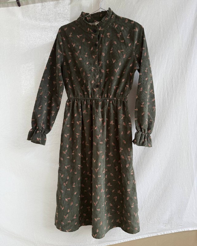 Любимое платье вельветовое размер S-M