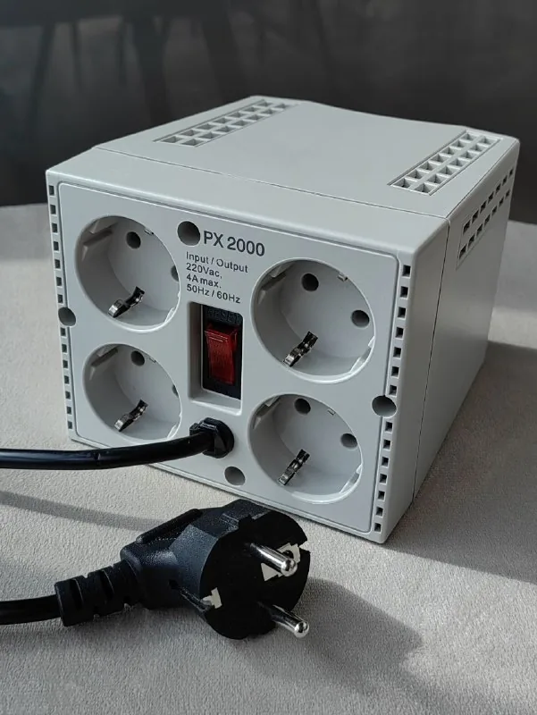 Стабилизатор напряжения Defender PX 2000 1